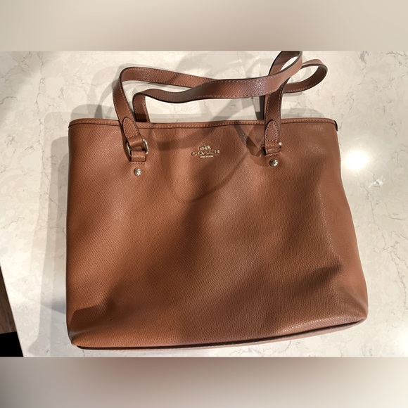Coach Brown Leather Shoulder Bag - Picture 4 of 13